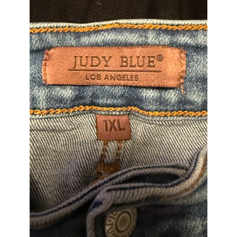 Judy Blue Los Angeles Light High Rise Frayed Denim Shorts Womens 1XL Cut Off‎ - Picture 3 of 3